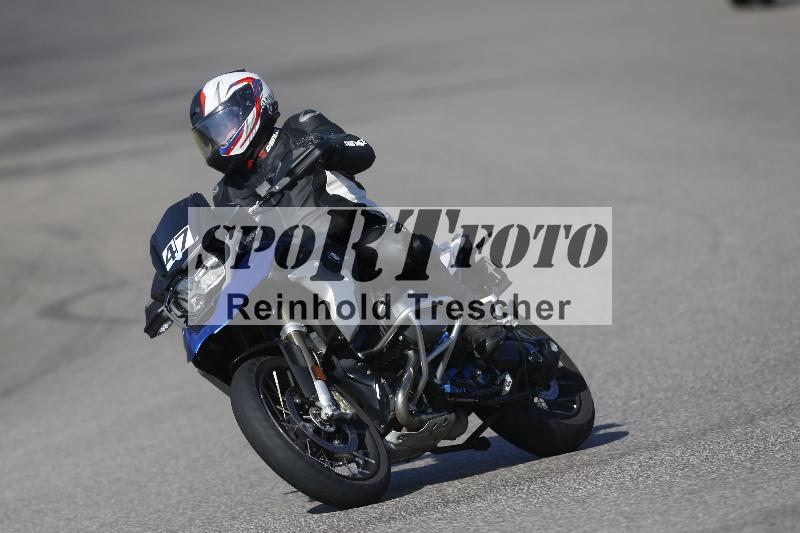 /06 08.04.2026 Cornu Master School ADR/Gruppe blau/47